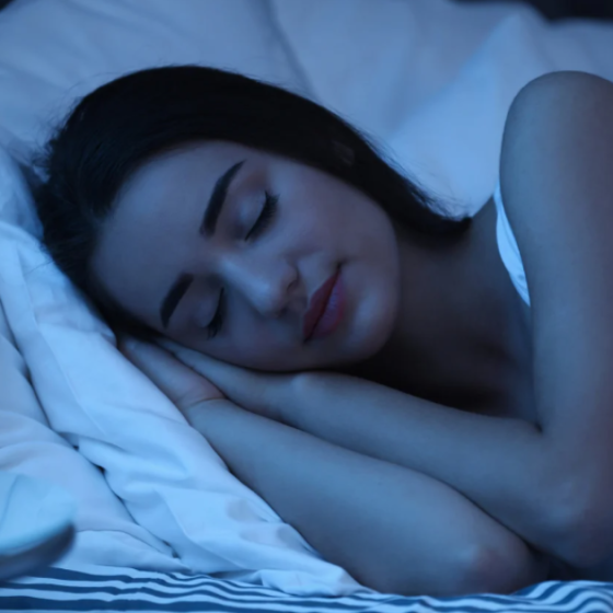 How Sleep Affects Skin Health: Reduce Acne & Wake Up Glowing