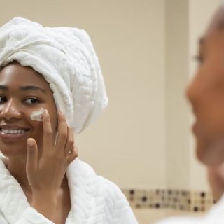 Layering Skincare 101: Step-by-Step Routine Tips