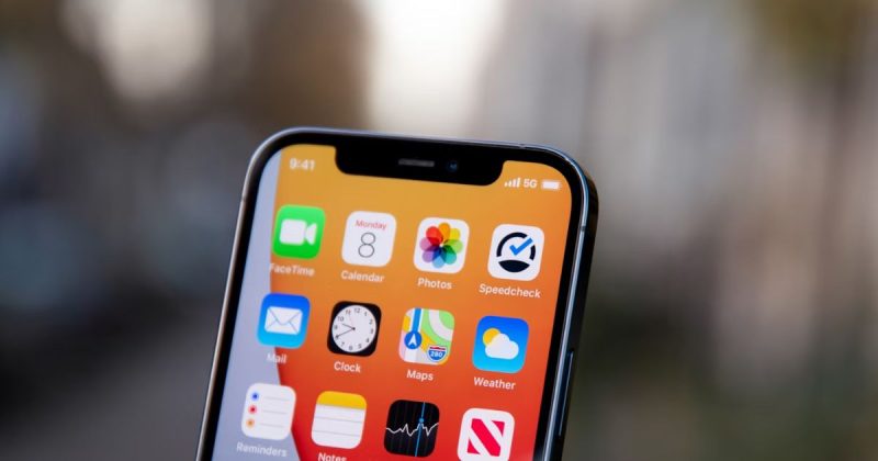 Revolutionary 5G Smartphones: Gaming, Streaming & IoT