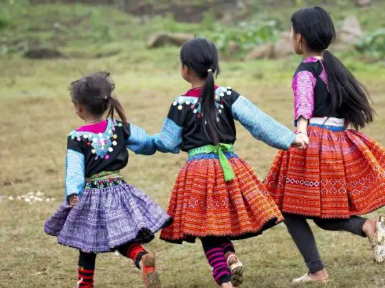 4 Ways Vibrant Fashion Builds Kids’ Confidence
