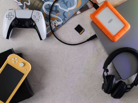 The Coolest AI Gadgets Everyone Needs in 2025